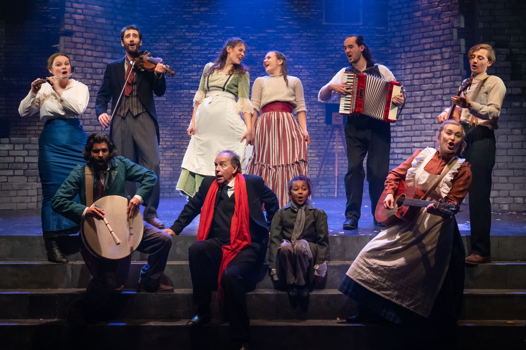 A Christmas Carol, Barn Theatre Cirencester, December 2019, © Evoke Pictures.